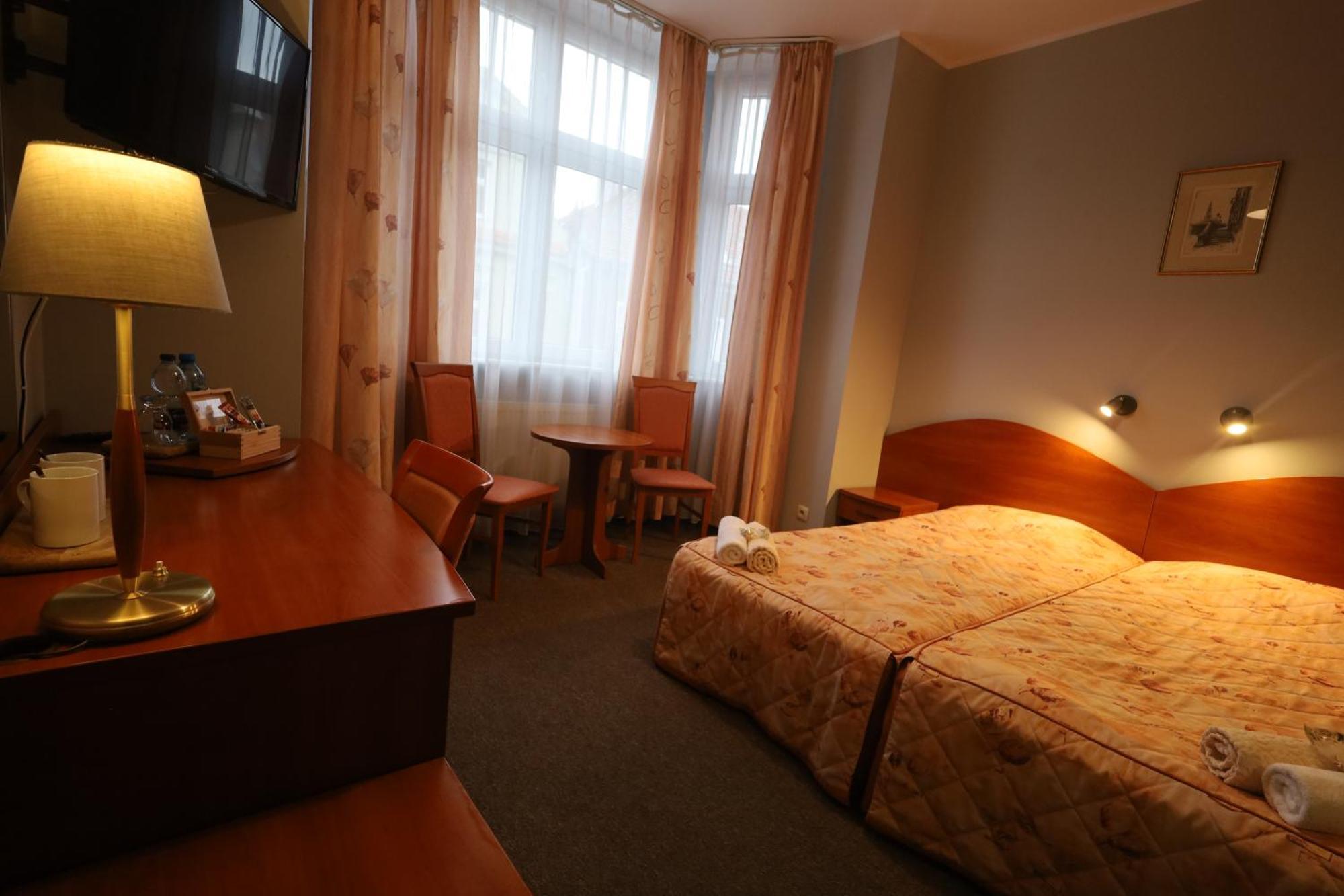 Nasz Klub - Pokoje Goscinne Poznań Exteriör bild
