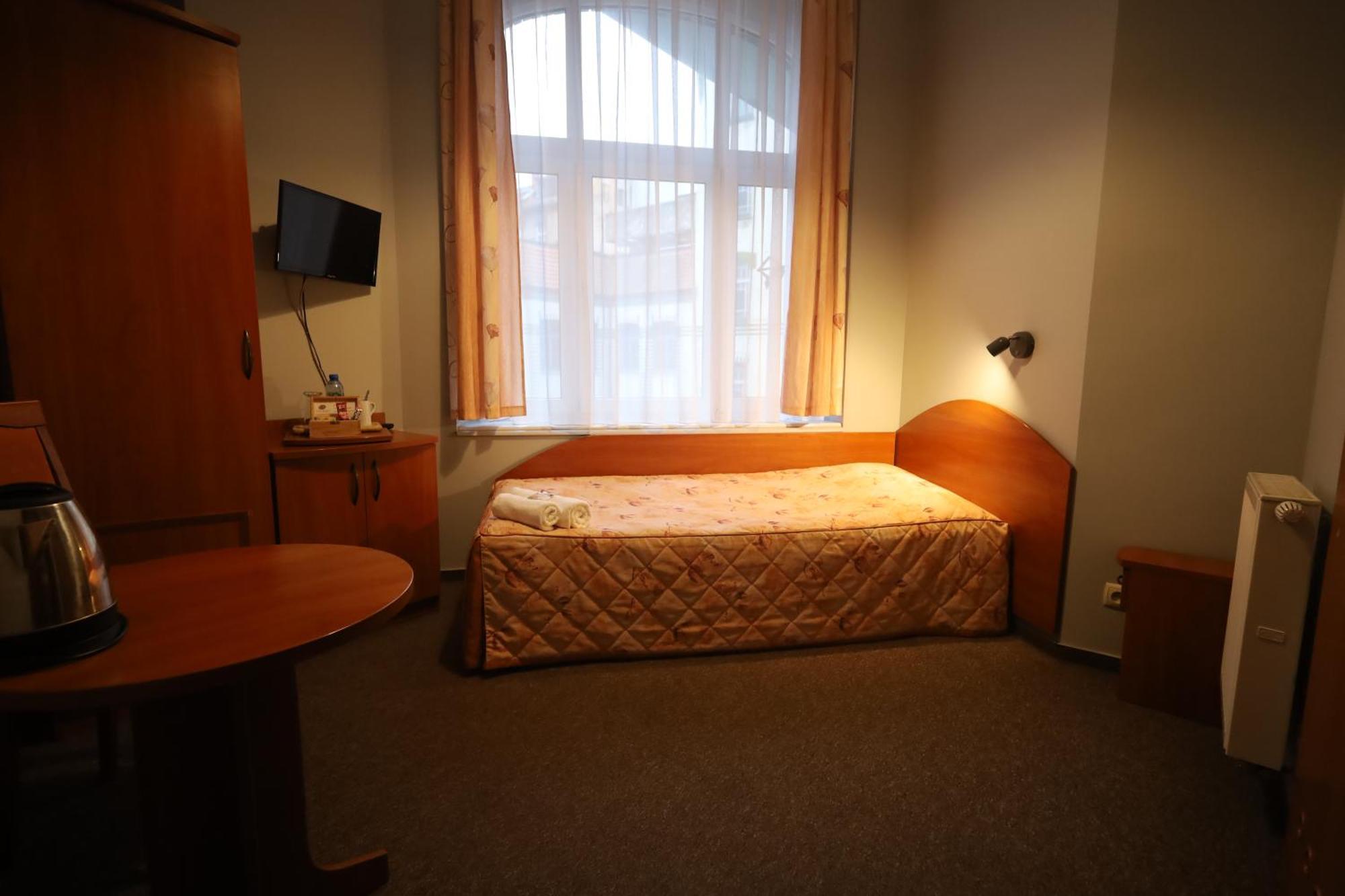 Nasz Klub - Pokoje Goscinne Poznań Exteriör bild