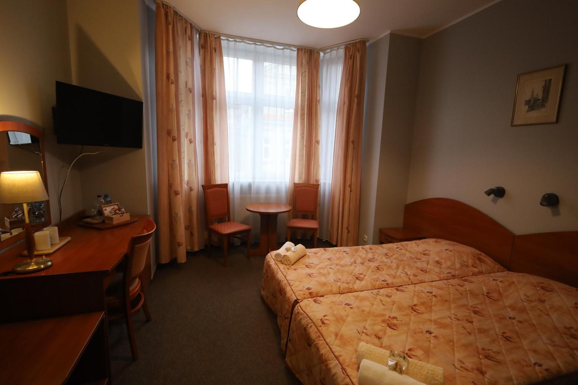 Nasz Klub - Pokoje Goscinne Poznań Exteriör bild