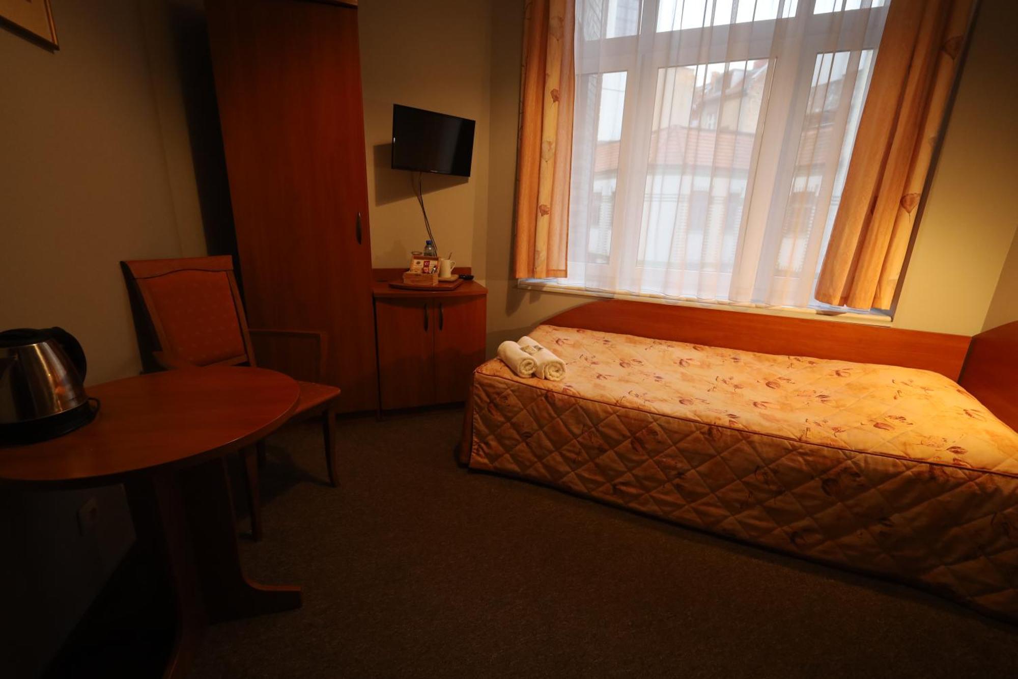 Nasz Klub - Pokoje Goscinne Poznań Exteriör bild